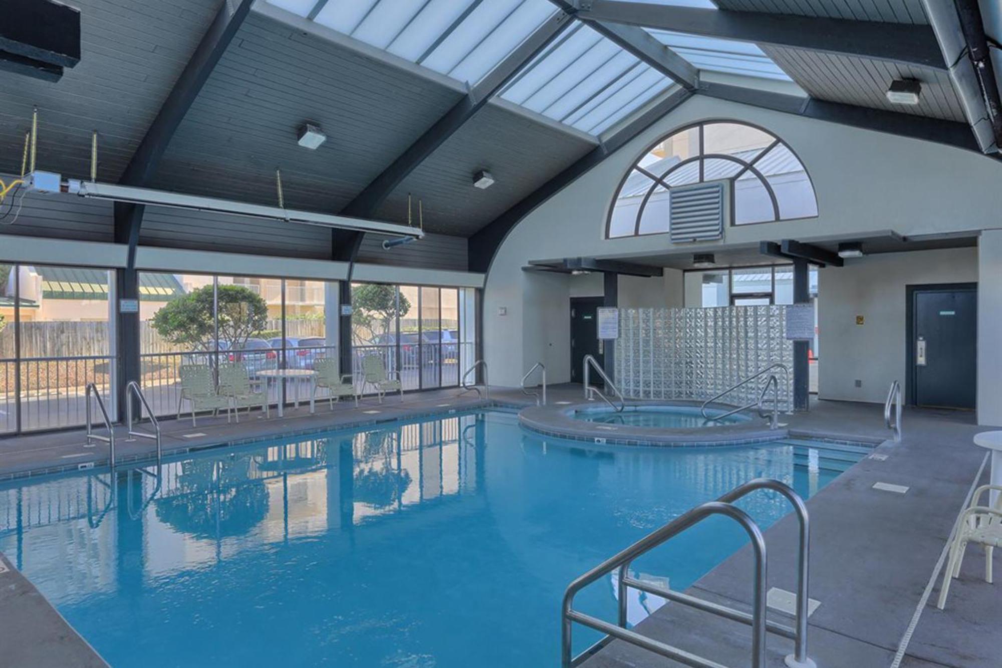 Pelican Pointe By Meyer Vacation Rentals Orange Beach Oda fotoğraf